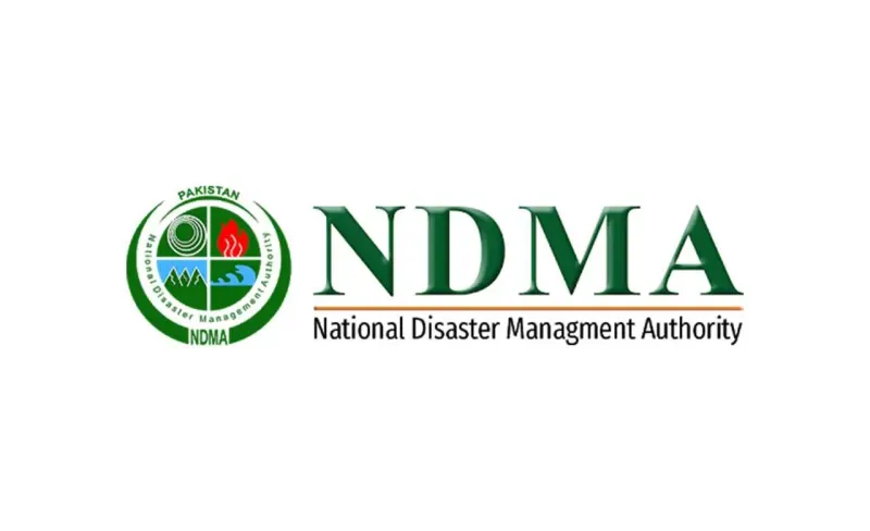 NDMA and FWO continue to clear sewerage drains in Karachi