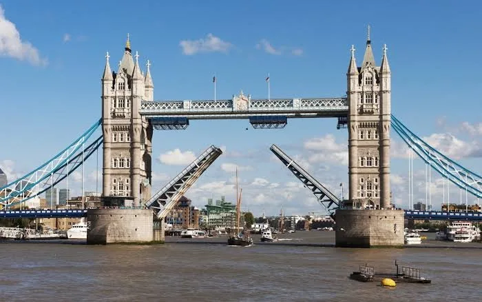 Azaan: The call of prayer at London’s Tower Bridge