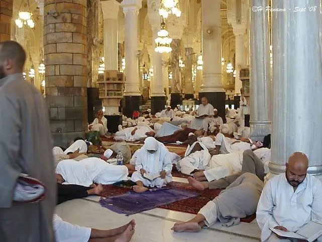 GoP bans itikaaf in mosques amid COVID-19