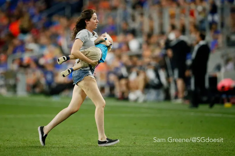 Pitch Invader