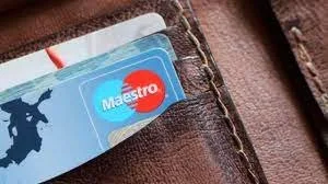 The technique is Discovered to avoid PIN for contactless payments using Mastercard and Maestro.