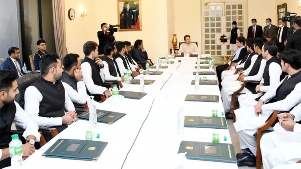 PM & Cricket Team