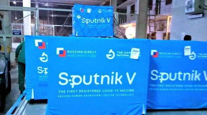 1M doses of Russia's Sputnik V vaccine arrive in Pakistan.