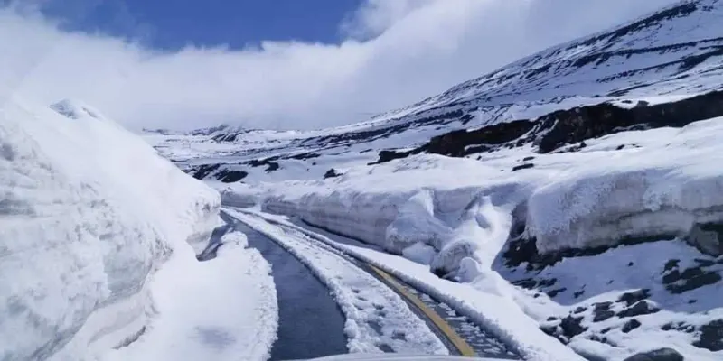 Naran-Babusar road