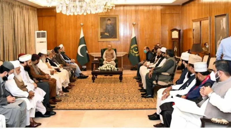 President Alvi seeks help to defuse tension by TLP