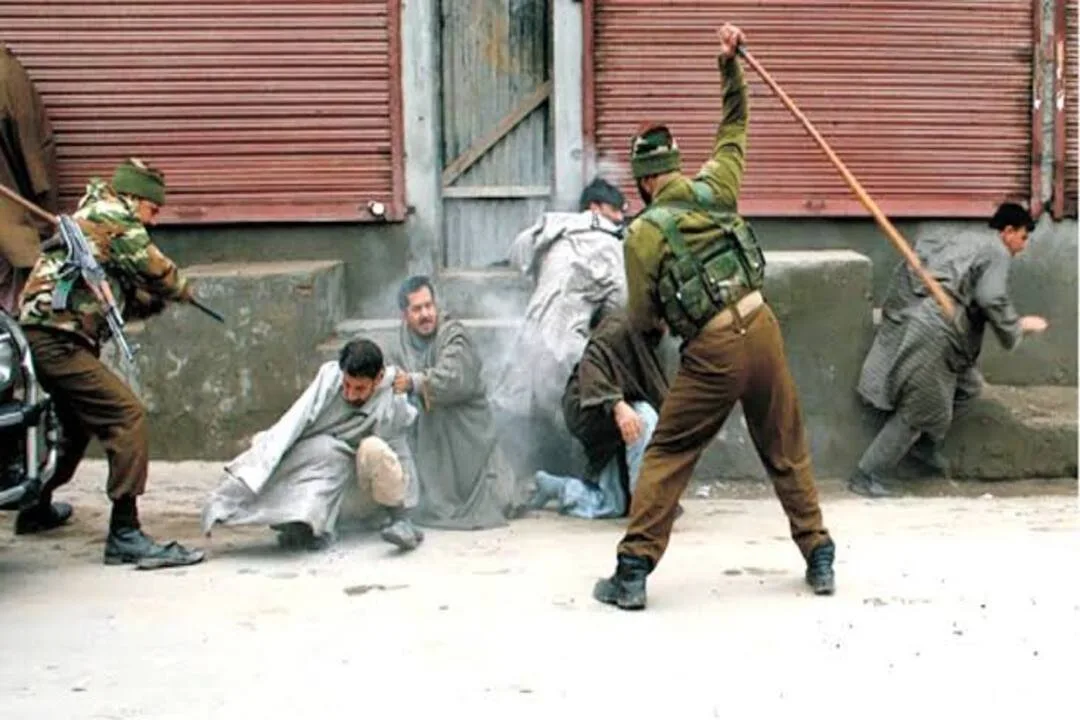 'India losing battle of hearts and minds' in occupied Kashmir: FM Qureshi