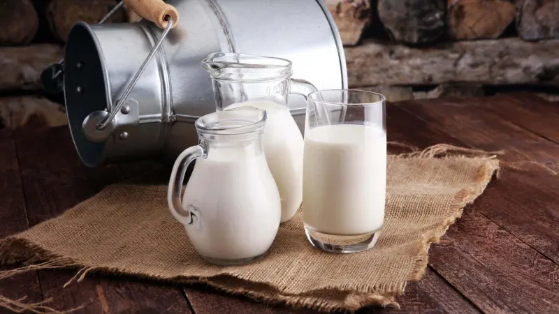 Karachi Milk Sector Hiked Price by Pkr10 to Pkr140/litre