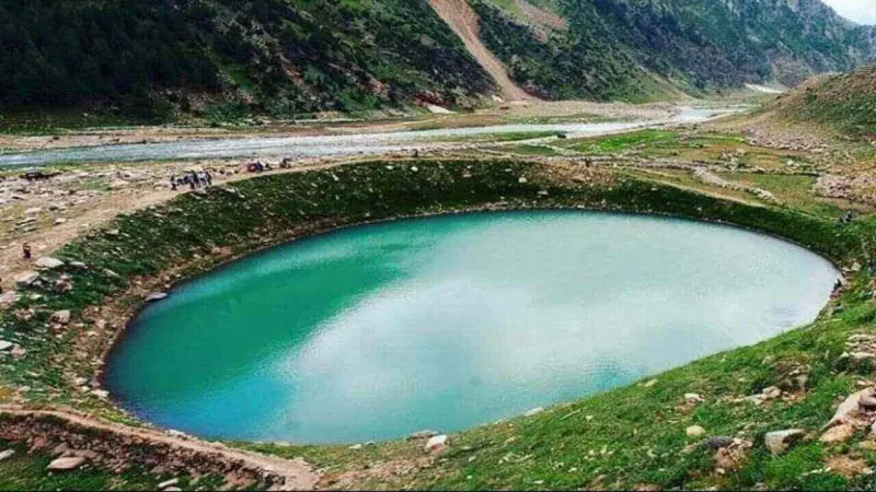 Piyala lake