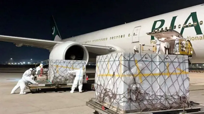 Pakistan receives 15 mln doses of COVID vaccines from ADB