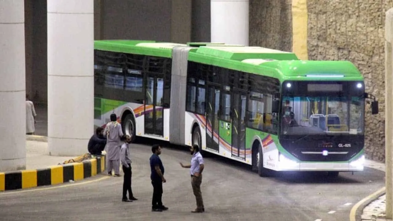 s Green Line bus