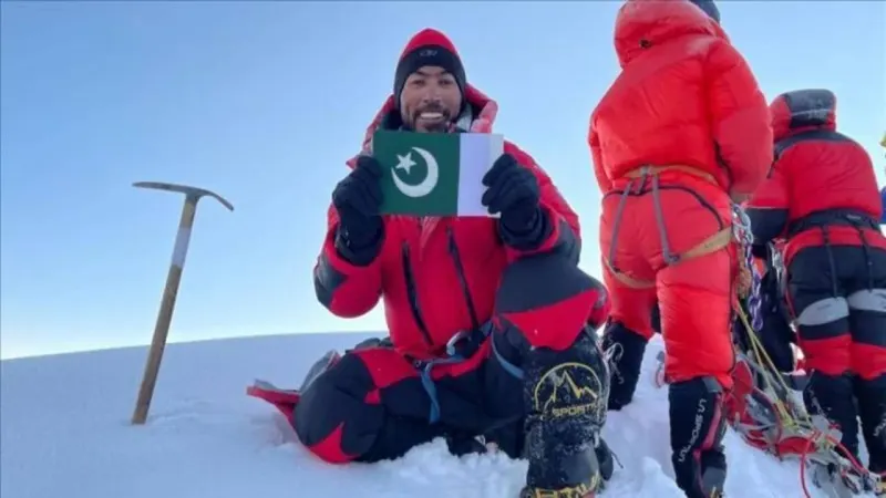 Sirbaz Khan