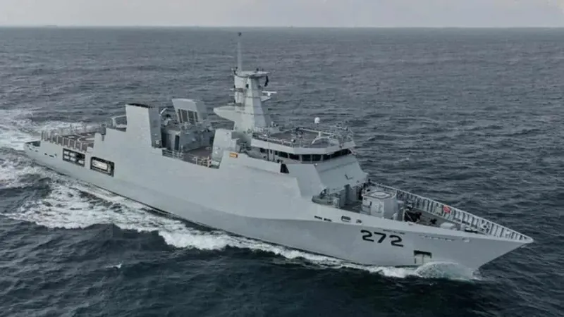 Pakistan Naval Ship