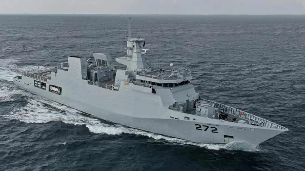 Pakistan Naval Ship