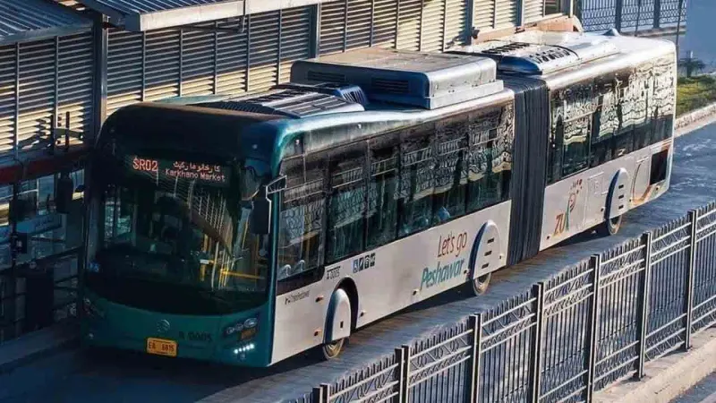 BRT Peshawar Reaches Record Number of Passengers