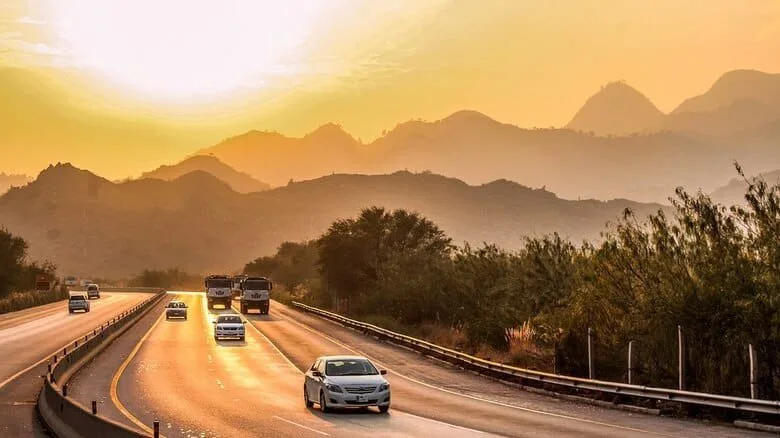 Kharian-Rawalpindi motorway to reduce 100km travel b/w Lahore-Islamabad