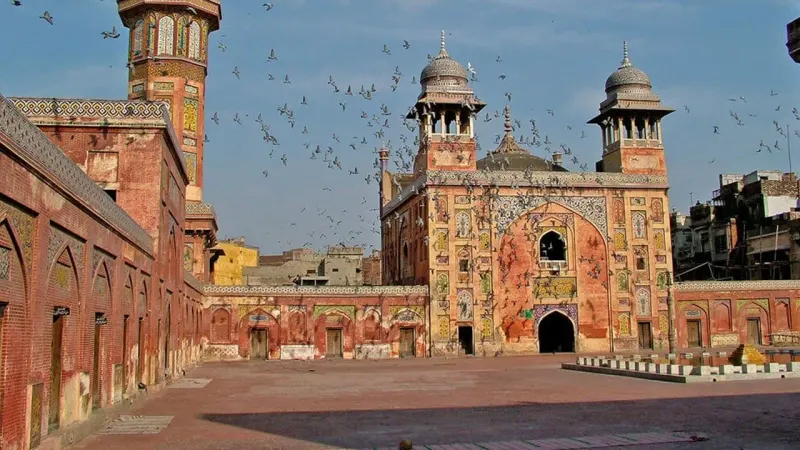 Punjab Govt Starts Work on a Rs2 Billion Project to Renovate Historic Buildings