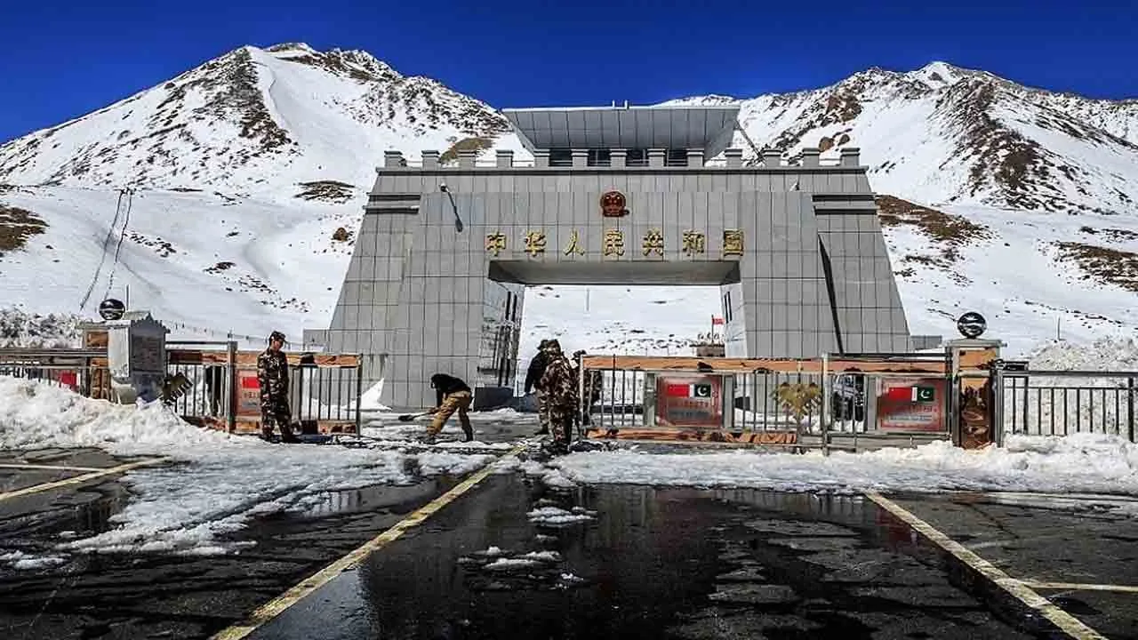 China opening Khunjerab Border on 1st of next month: Razak