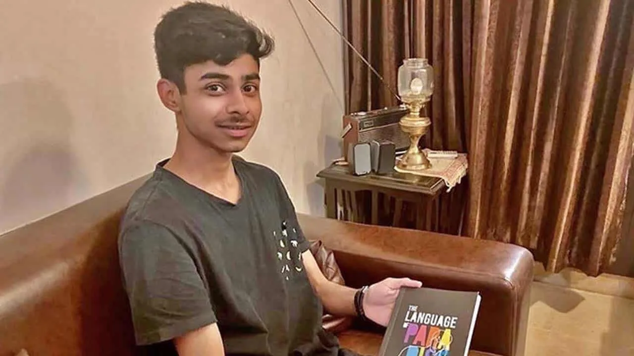 Recognized as ‘Pride of Pakistan,’ deaf teenager spotlights unfair access to education