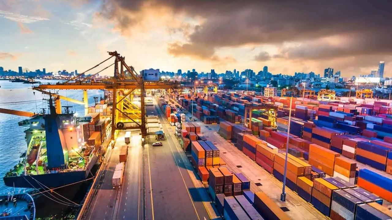 Pakistan's Exports witness increase of 32.7% during 1st 8 months of current FY