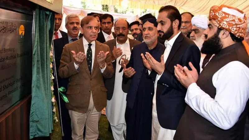 PM Sharif inaugurates Kuchlar-Khuzdar highway construction project in Balochistan