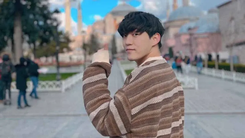 Korean YouTuber Daud Kim arrives in Pakistan