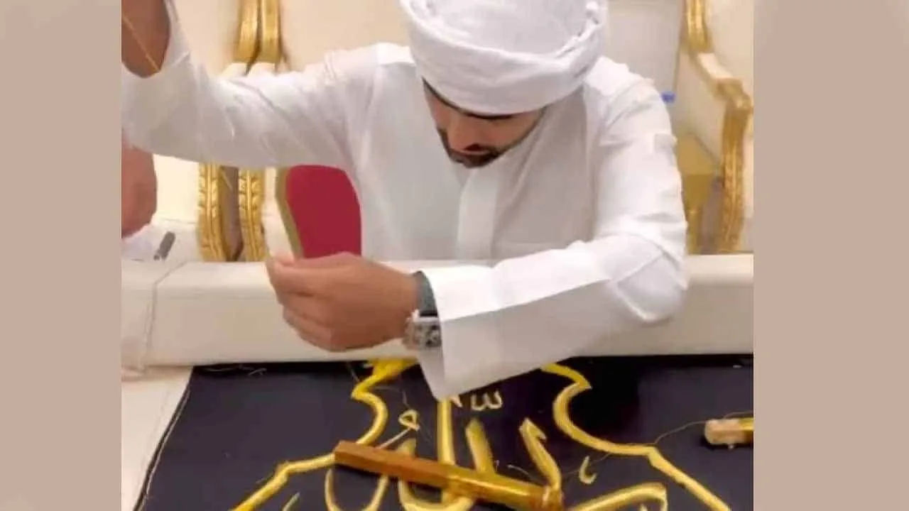 Babar Azam stitches Ghilaf-e-Kaaba in Saudi Arabia