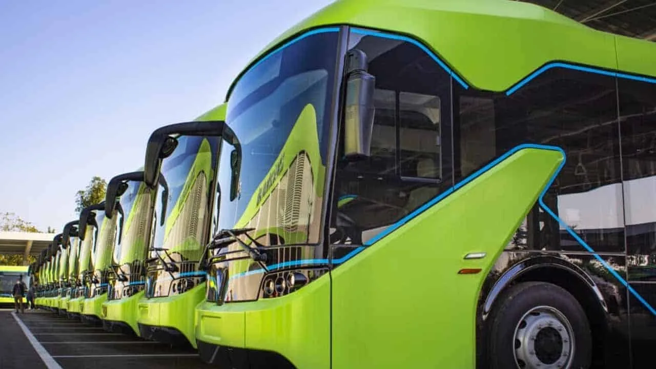 Long wait is over as 140 buses to start test run in Karachi next week