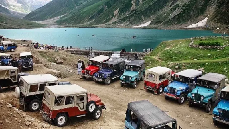 Tourists throng Saiful Muluk Lake after road reopening
