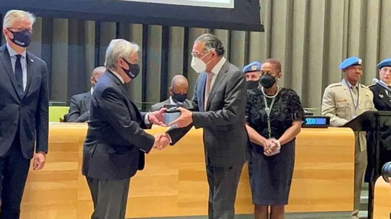 Six Pakistani peacekeepers awarded medals of courage