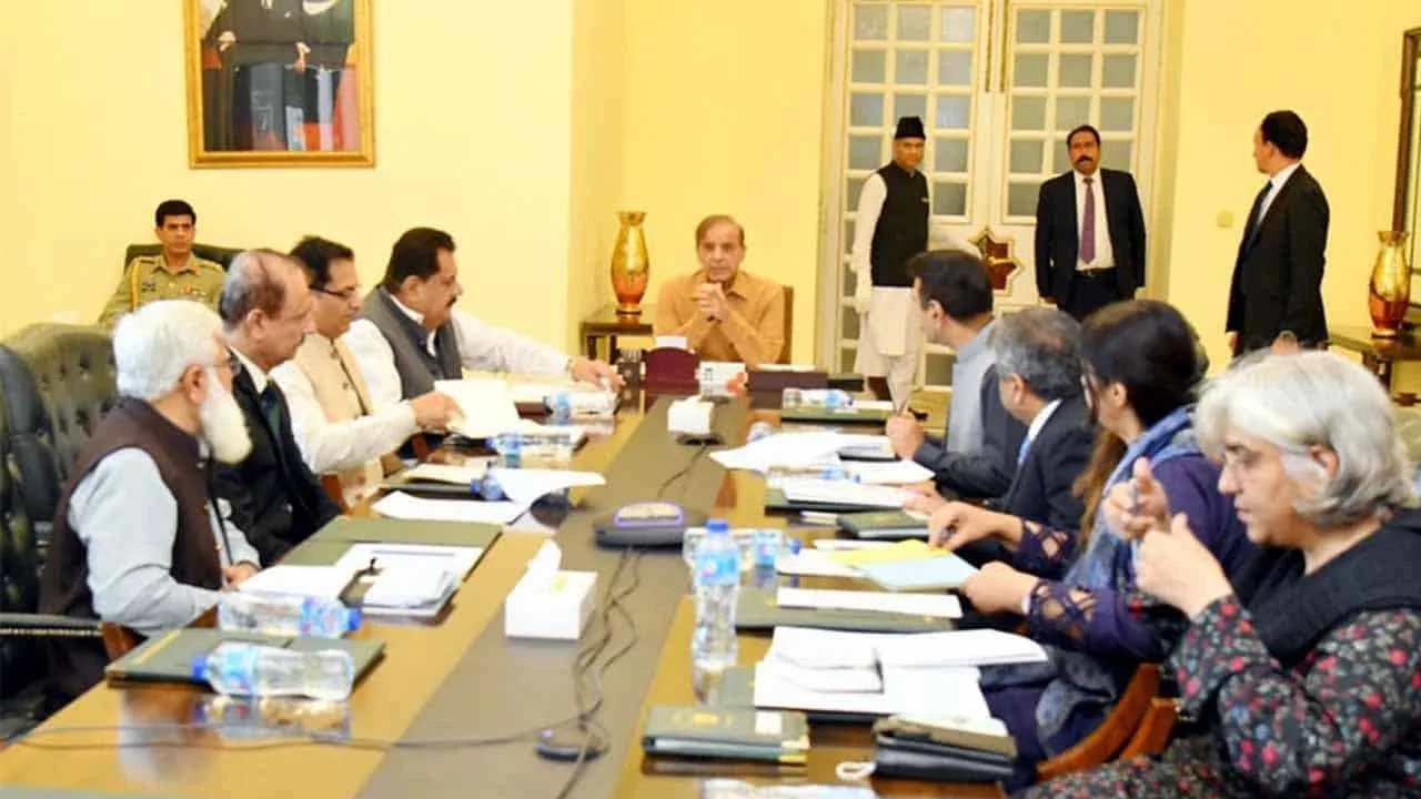 PM vows to make Pakistan self-sufficient in wheat production