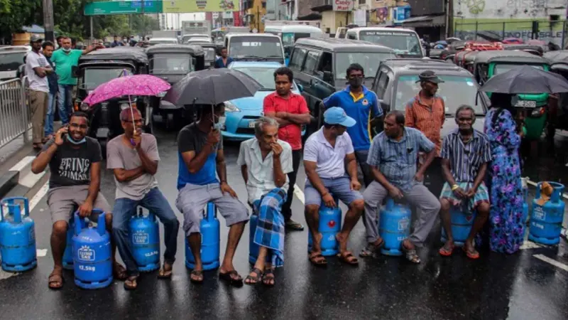 Cash-strapped Sri Lanka gets Russian oil to ease shortages