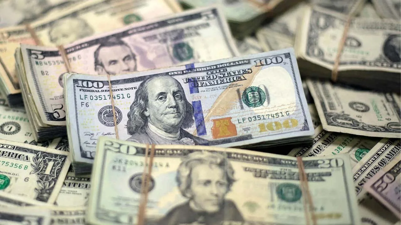 Pakistan Rupee Slumps to all-Time Low Against US DOLLAR