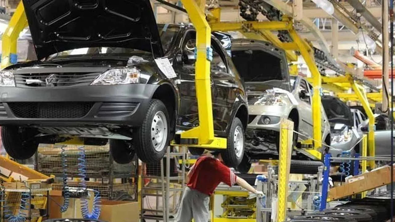 Auto sector Sales Surged by 150% in 11 Months of FY2022