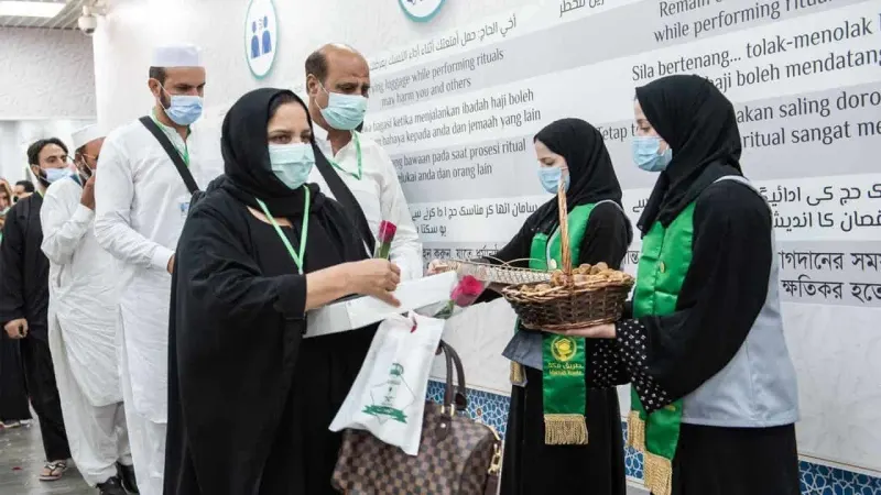 First ‘Makkah Route’ pilgrims arrive in Madina from Pakistan