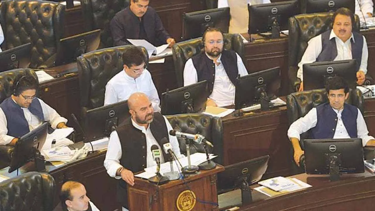 KP budget with total outlay of Rs1,332b announced