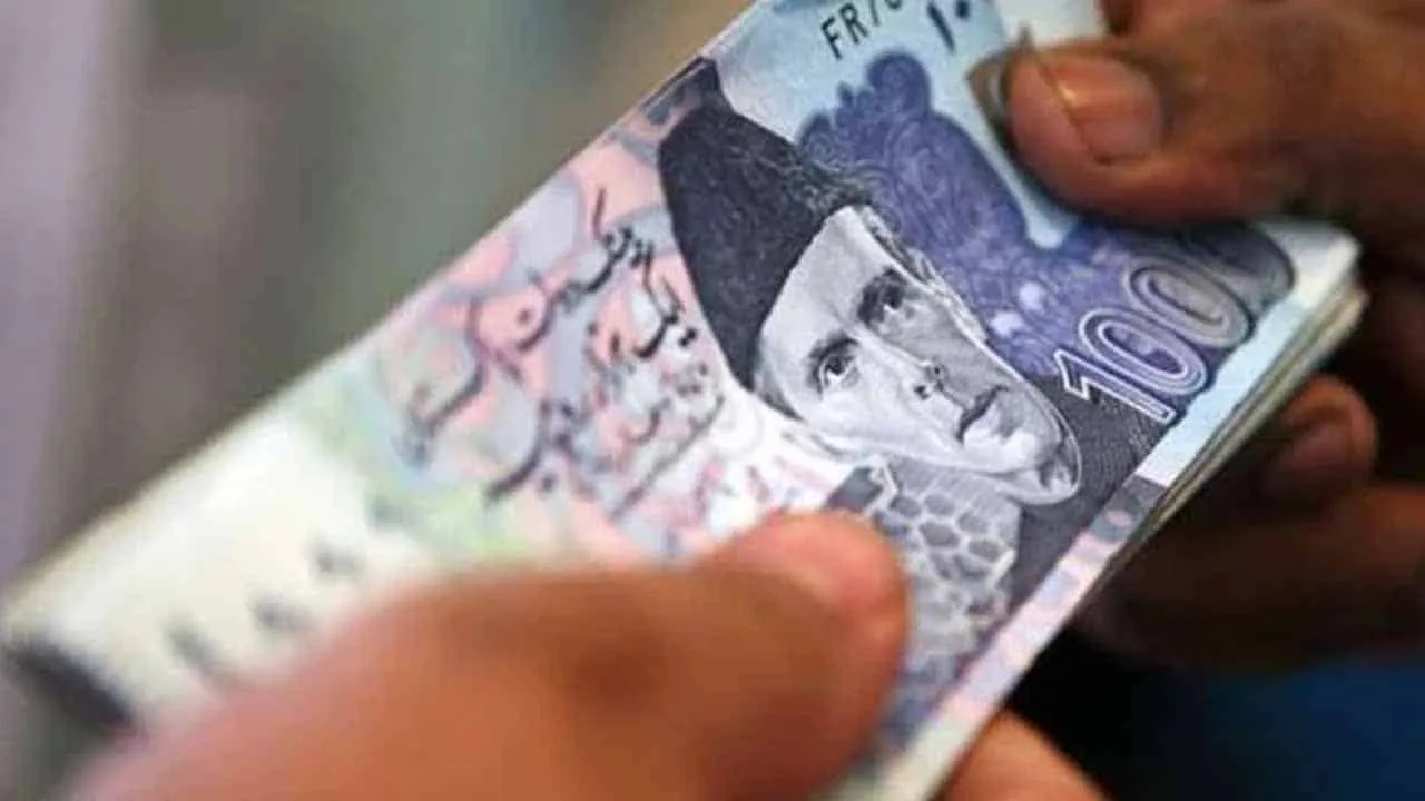 Rupee snaps losing streak on IMF breakthrough, up Rs1.80 against dollar