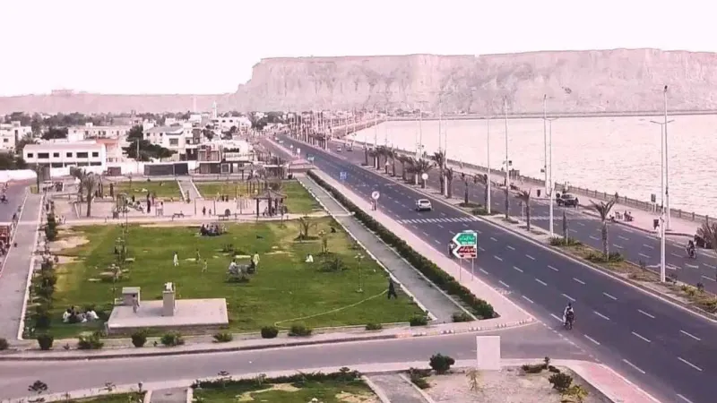 Development projects in Gwadar should be completed in stipulated time: PM