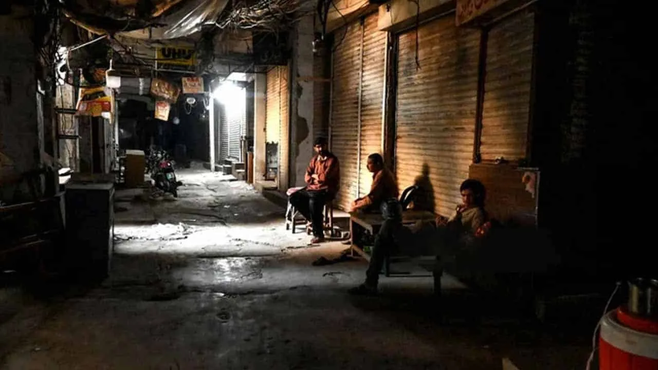 Energy Crisis: Power Shortfall Recedes To 3000 MW