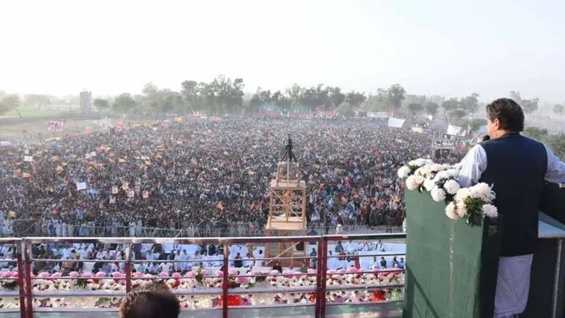 PTI long march: Entry to Islamabad from Rawalpindi to be closed on Nov 26