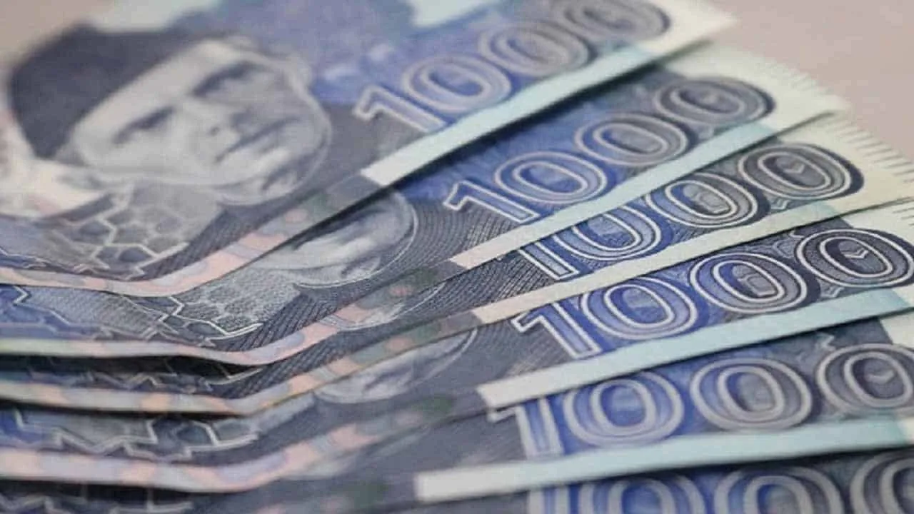 Private Sector Borrowing Surges to All-Time High of Rs. 1.4 Trillion