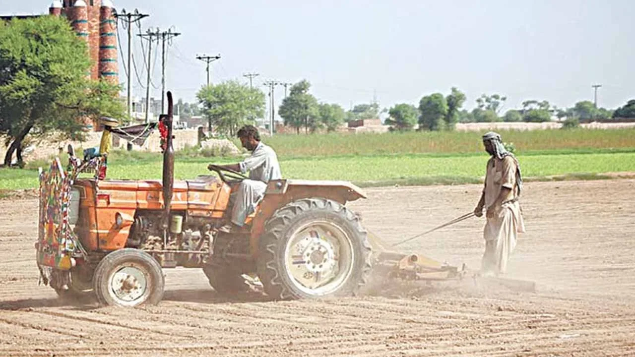 Tractor production increase 16.01% in FY 2022