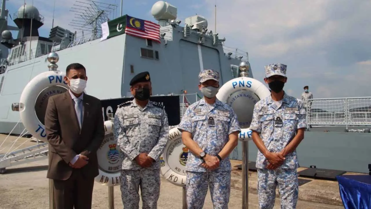 'MALPAK IV' – Pakistan, Malaysia hold joint naval exercise