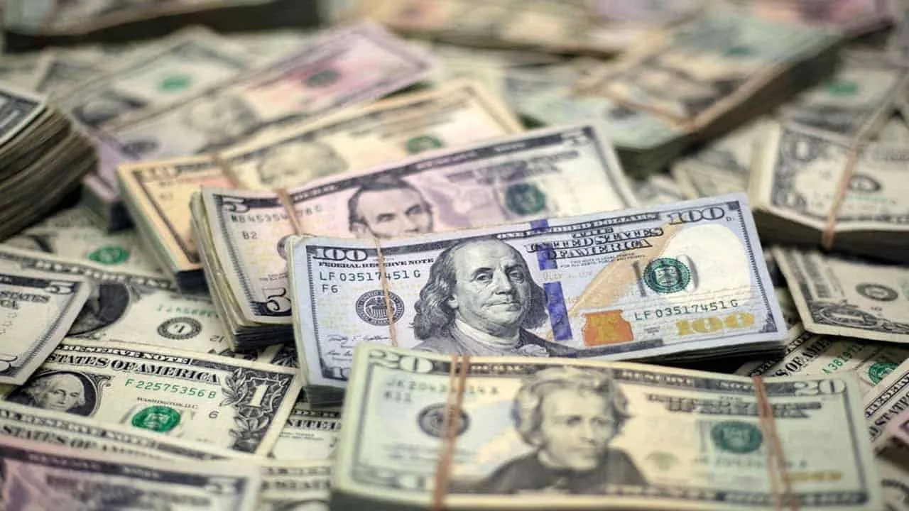 Pakistan gets green signal for $8bn package from friendly countries