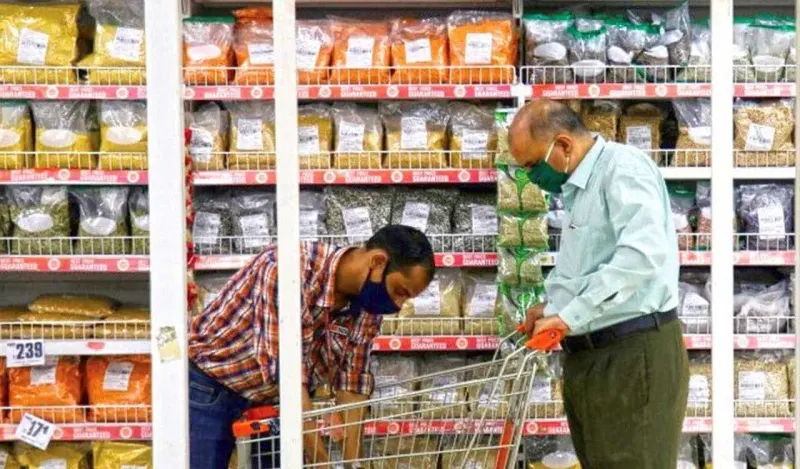 IMF sees inflation peaking at 20%