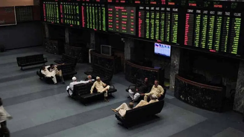 KSE-100 slumps as political uncertainty overshadow ‘positive developments