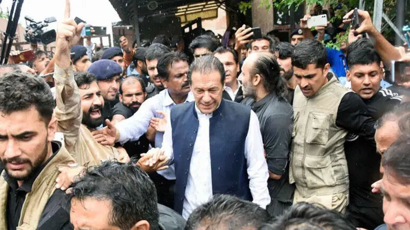 Arrest Warrants Issued for Ex PM Imran Khan