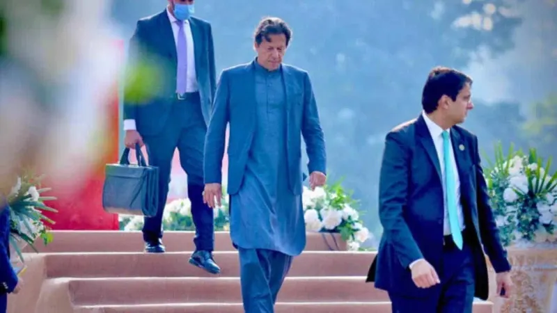 IHC dismisses contempt notice against Imran Khan 