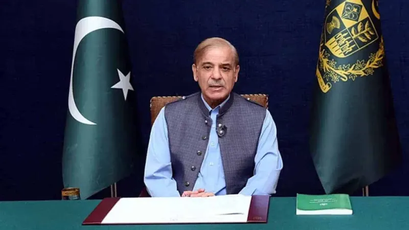 PM greets Chinese leadership, people on National Day of China