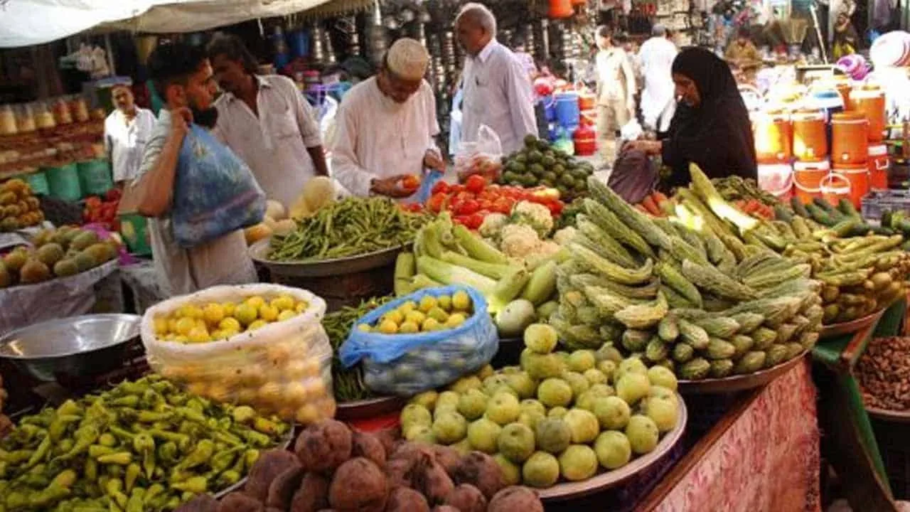 The rate of inflation increases by 0.17%, while the hike on an annual basis has reached 34.83%