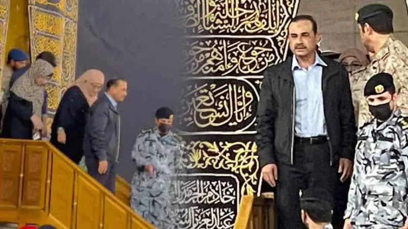Doors of the Holy Kaaba opened for Army chief Gen Asim Munir